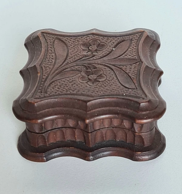 Petite Boîte Yves Rocher Décor Fleurs - Pilulier Ou Boîte à Bijoux - Bon état