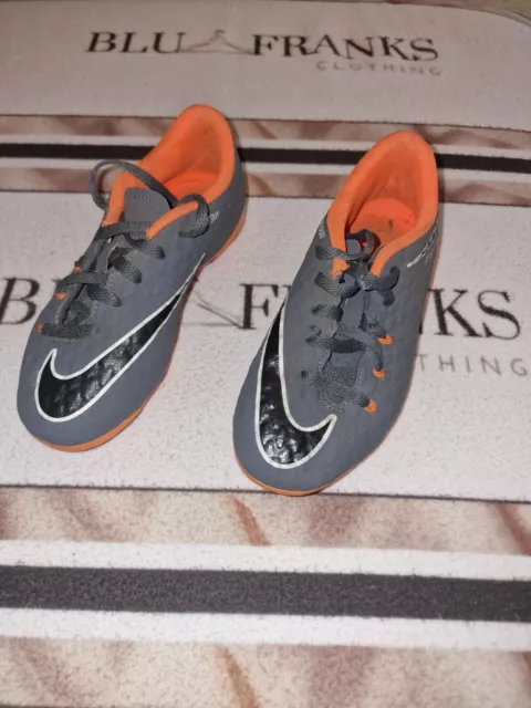 BOYS NIKE HYPERVENOM Phantom Iii Academy Fg Football Boots Size 12 30.00 PicClick UK
