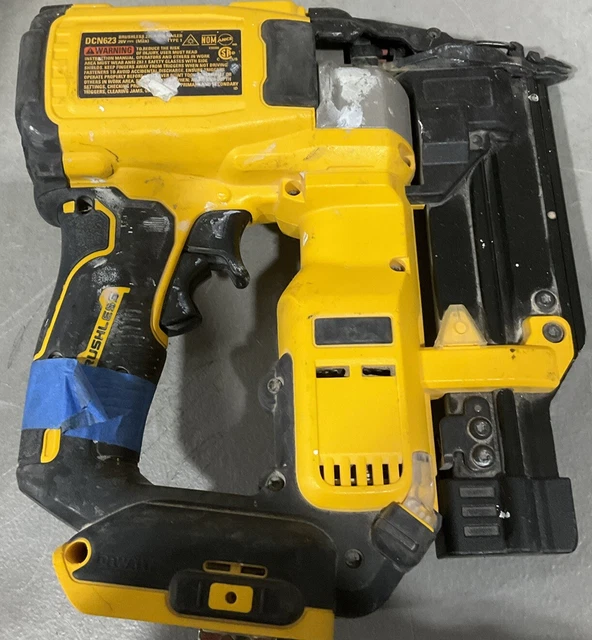 DEWALT DCN623 ATOMIC 20V MAX Lithium Ion Cordless 23 Gauge Pin, Dewalt Pin Nailer Cordless 20v