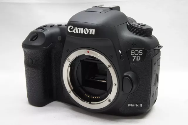 "MINT" Canon EOS 7D Mark II 20.2MP Digital SLR Camera Black Body Only #240126w 2
