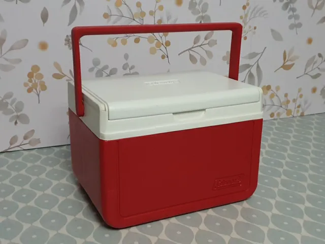 Vintage Coleman Mini Cool Ice Box 5205 Reversible Lid Drinks Fishing Red 4.7L