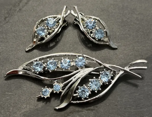 Vintage Crystal Blue Rhinestone Leaf Brooch & Clip Earrings Set Silver Tone