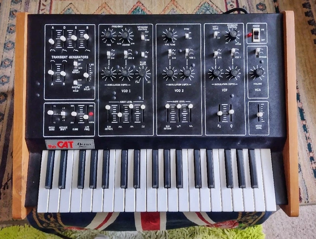 RARE WORKING 1970S Octave The CAT Analogue Keyboard Synthesizer EUR 1.