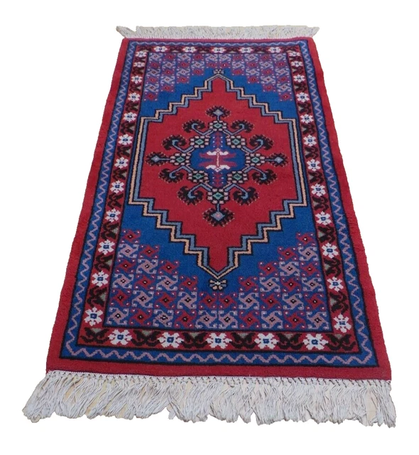 Large Oriental CARPET RUG Hand Made Oriental WOOL Living Room 5ft 3" x 2ft 7"