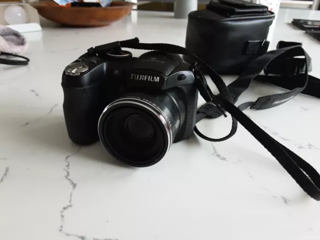 Fujifilm FinePix S Series S2950 14.0MP Digital Camera - Black
