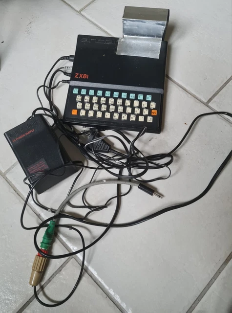 ORDINATEUR ZX81 SINCLAIR - fonctionnel mais clavier partiel EUR 200,00