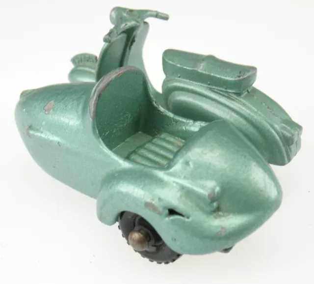 MATCHBOX No 36 - Lambretta Scooter + Sidecar - mit Gußfehler -Motorroller Lesney