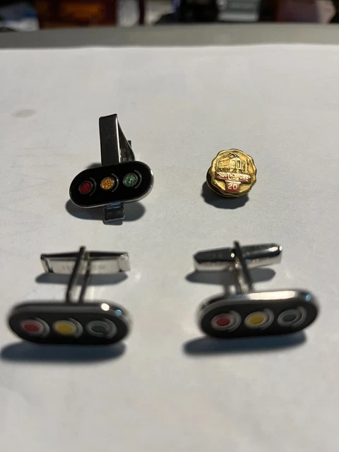 Chicago South Shore & SB Railroad 20 Yr Service Pin &Tie Clasp,Signal Cuff links