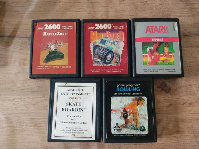 RARE CATALOGUE VCS Atari 2600 50 pages 27 cassettes de jeux 1980 Très RARE CATALOGUE VCS Atari 2600 50 pages 27 cassettes de jeux 1980 Très