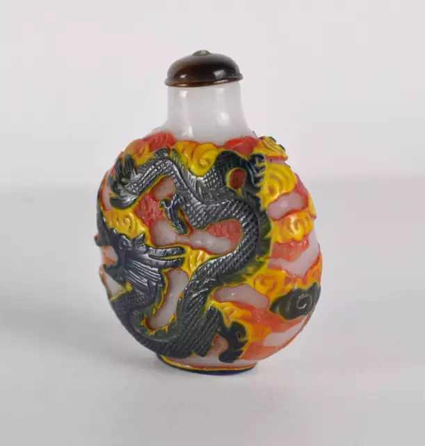 Antike Schnupftabakflasche snuff-bottle Glasflacon Drache Überfangglas China 2
