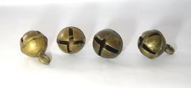 Indian Vintage Hand Crafted Jingle Bells Set Of 4 Brass Metal Decor. G70-150