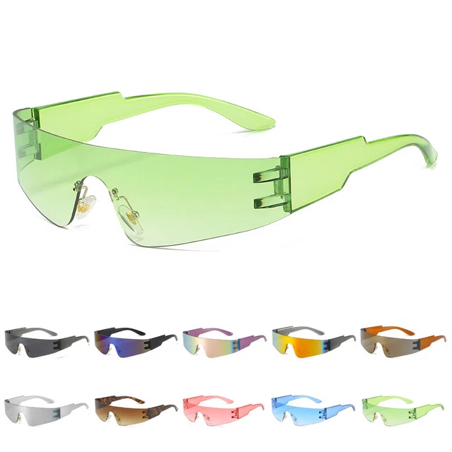 Lunettes de soleil futuristes