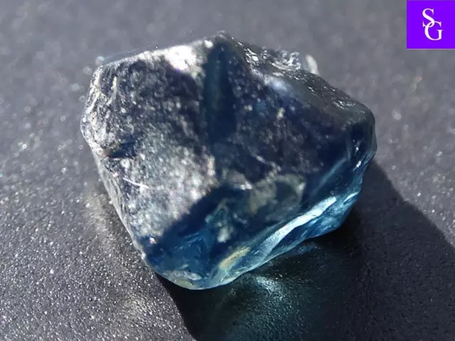 Australian Natural Rough 1.91 ct Sapphire "Stunning_Gemstones"