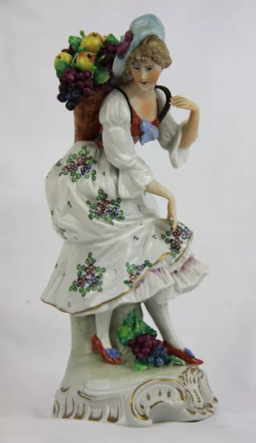 Beautiful Antique German Porcelain figure of a Flower Seller made by Sitzendorf 2