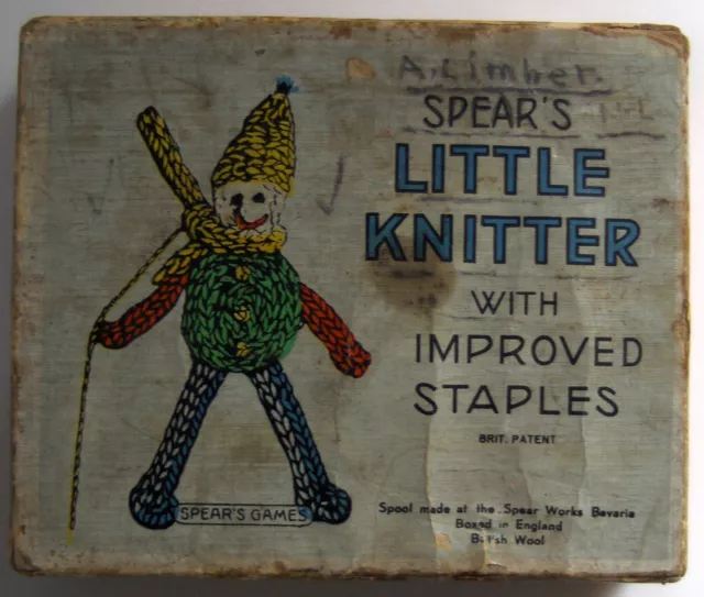 Ancien Tricotin  bois anglais dans sa boîte : Little Knitter, années 40.