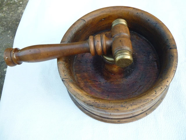 Casse-noix vintage en laiton (D'occasion) à Genève pour CHF 35 – avec