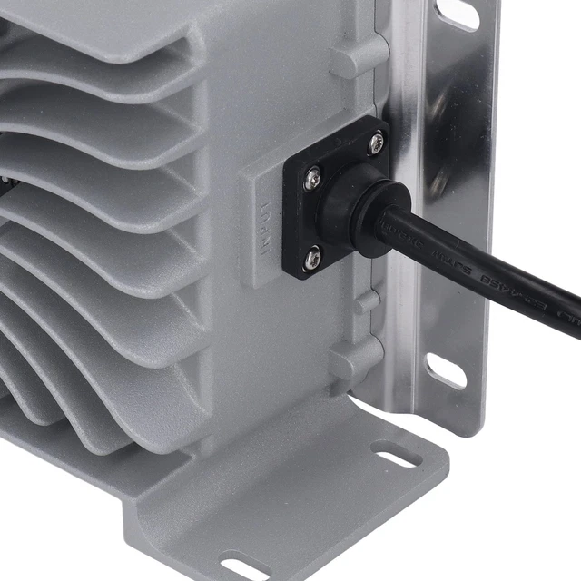 Batteria carrello da golf 48 V 15 A IP67 110 a 130 V parte spina rotonda a 3 pin per