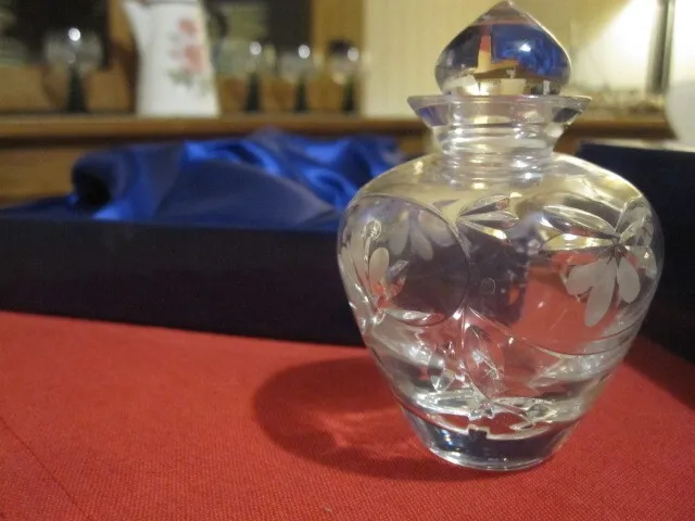 Vintage Royal Doulton Finest Crystal Athenia Perfume Bottle with Box