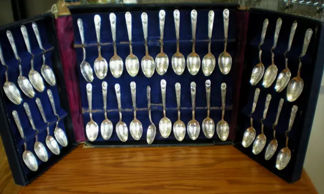 Vintage 37 Pc. Silverplated PRESIDENT COMMEMORATIVE SPOON COLLECTION, Wm. Rogers