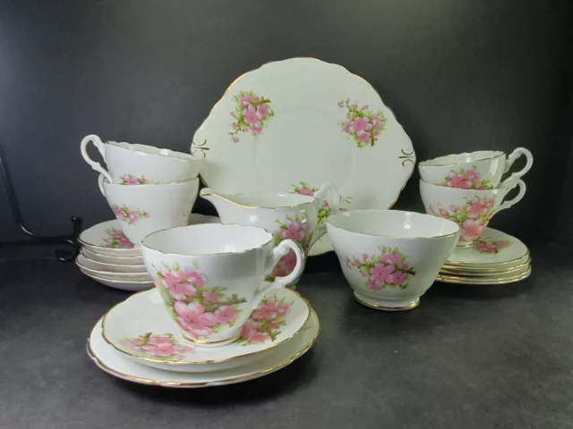 Beautiful Vintage Windsor Bone China Part Tea Set Cups Saucers Cake Plate Cherry