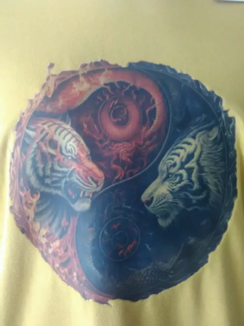 Men's rusted t-shirt size 2xl with tiger yin yang print