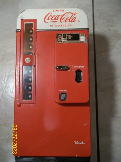 1994 Mini Metal Coca Cola Coin Operated Vending Machine 7" Not working