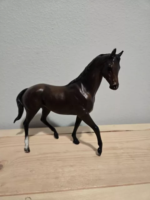 Breyer Classic Horse #601  Kelso mold Retired. Dark Brown