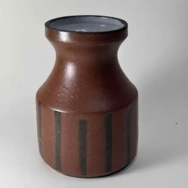 Vintage Studio Art Pottery Vase 4.5" Tall MCM Rustic Primitive