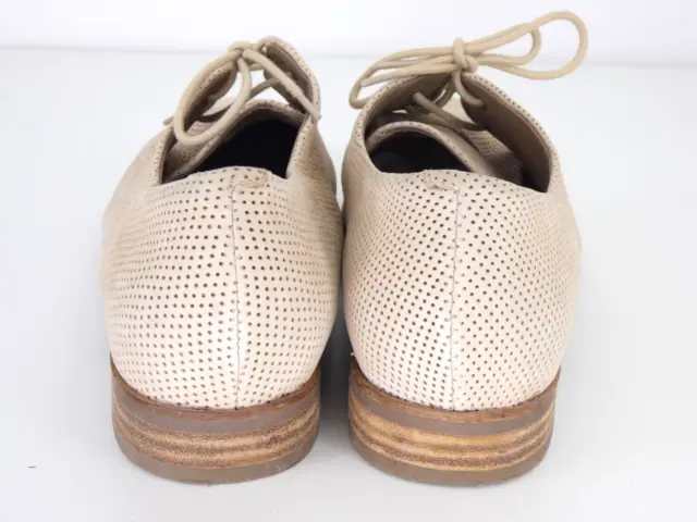 ECCO SHOES OXFORD Perforated Leather Brogues Flats Beige Lace Up EU 41 ...