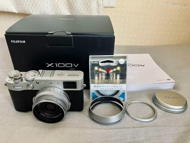Fujifilm X100V 26.1MP Shutter count 17300 Top Mint in Box From JPN Check Images