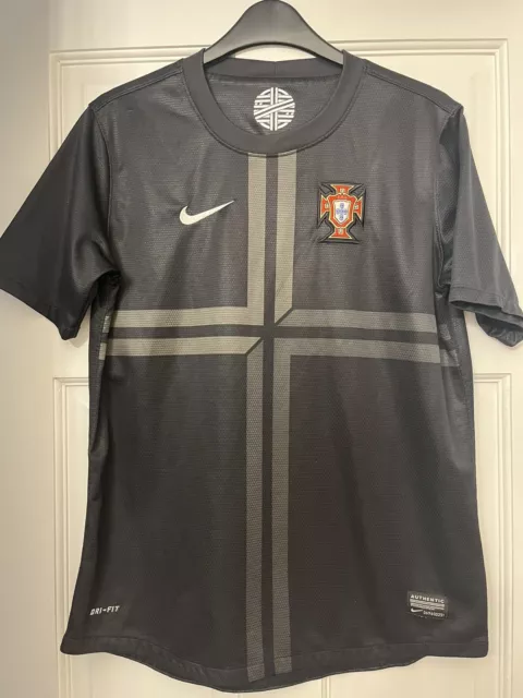 Portugal 2013/14 National Team Away Football Shirt Jersey Nike 13-15