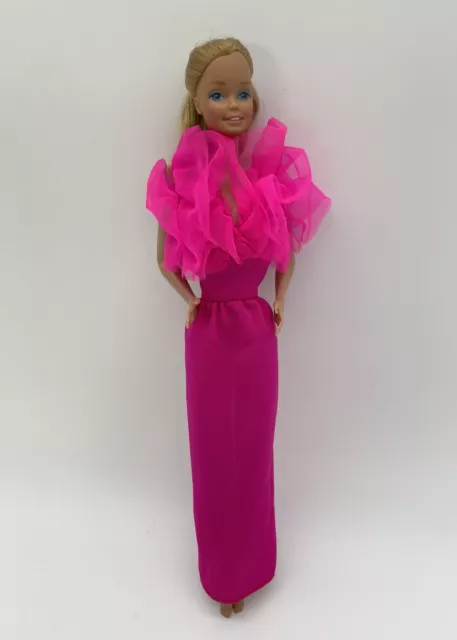 Mattel 1966 Blond Twist N Turn Phillipines Barbie Doll Beautiful Neon Pink Dress