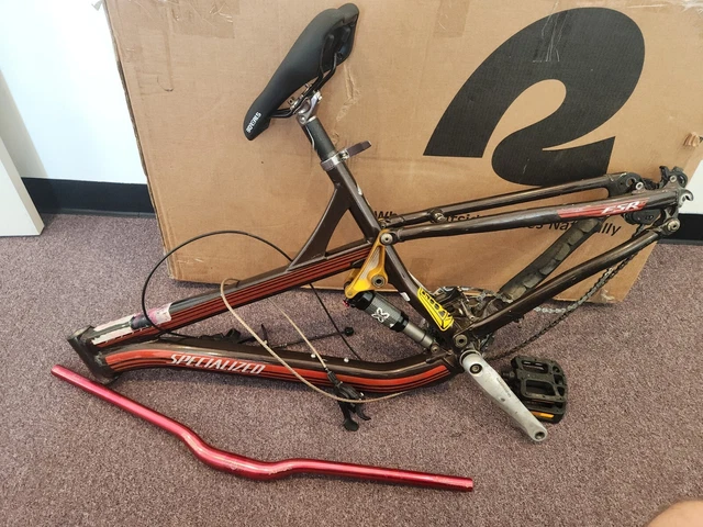 specialized pitch frame