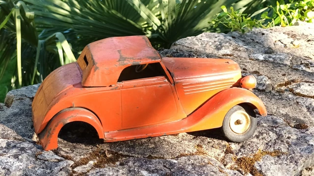 JOUETS CIJ - RENAULT Cabriolet VIVASPORT, bleu, mécanique, - Lot 552