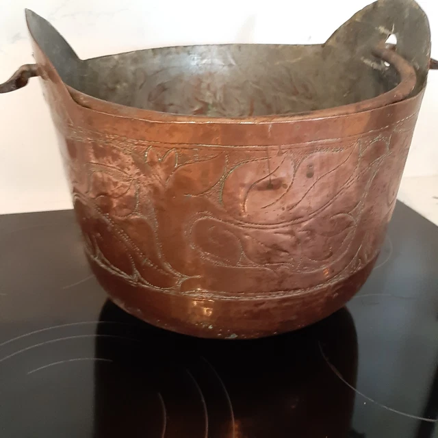 Ancienne grande marmite / bassine à confiture en cuivre