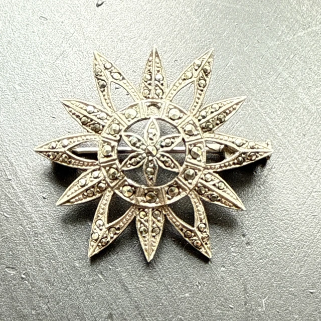 ANCIENNE BROCHE ÉTOILE Argent Massif Filigrané EUR 25,00 - FR