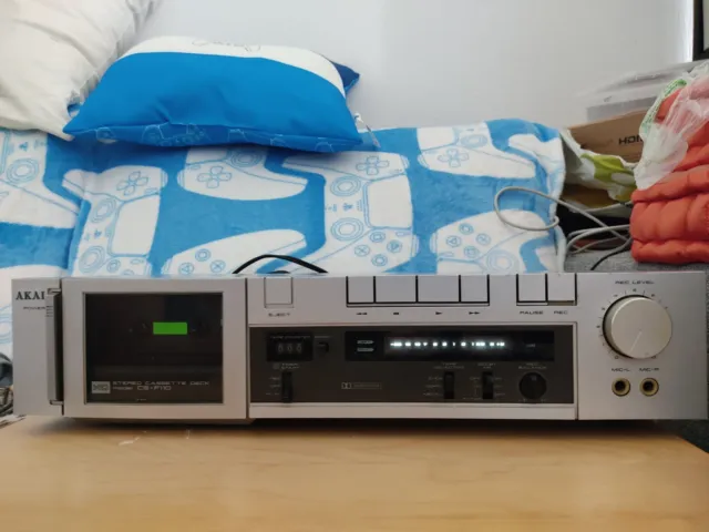 cassette deck Akai CS-F110