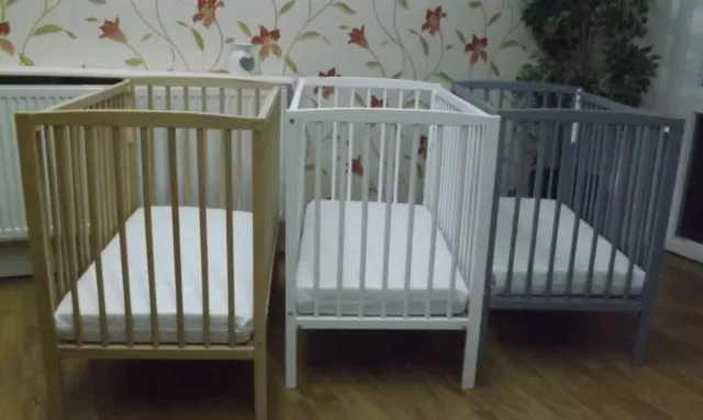 DROPSIDE MINI SPACE SAVER SMALL COT FOR BABY 10 CM Thick