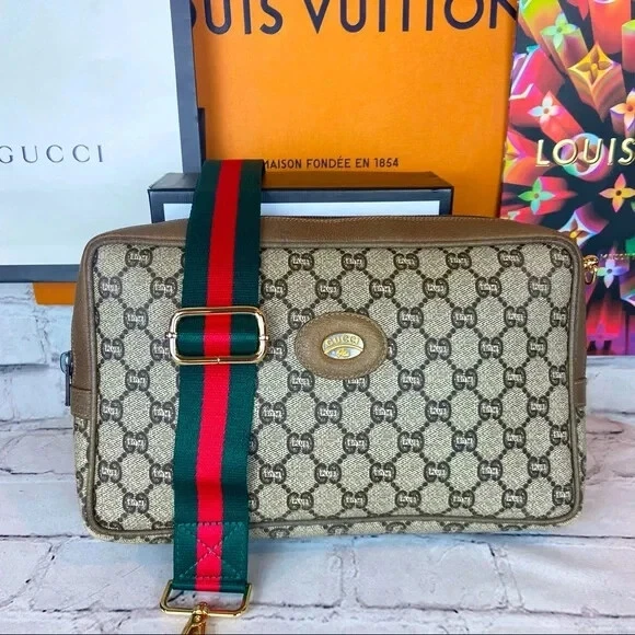 Gucci crossbody bag PVC canvas with leather and red/green strap