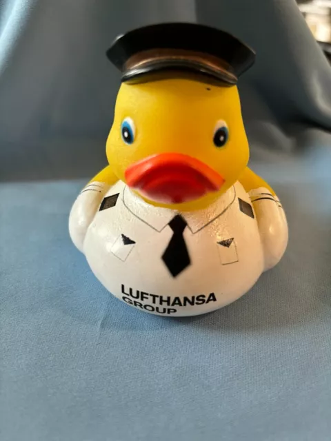 Lufthansa Airlines Rubber Duck with Pilot's hat - collectible & rare - brand new
