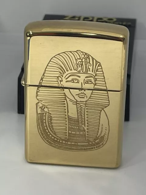Zippo lighter 1997 Luxor King Tut Las Vegas Brushed Brass and insert