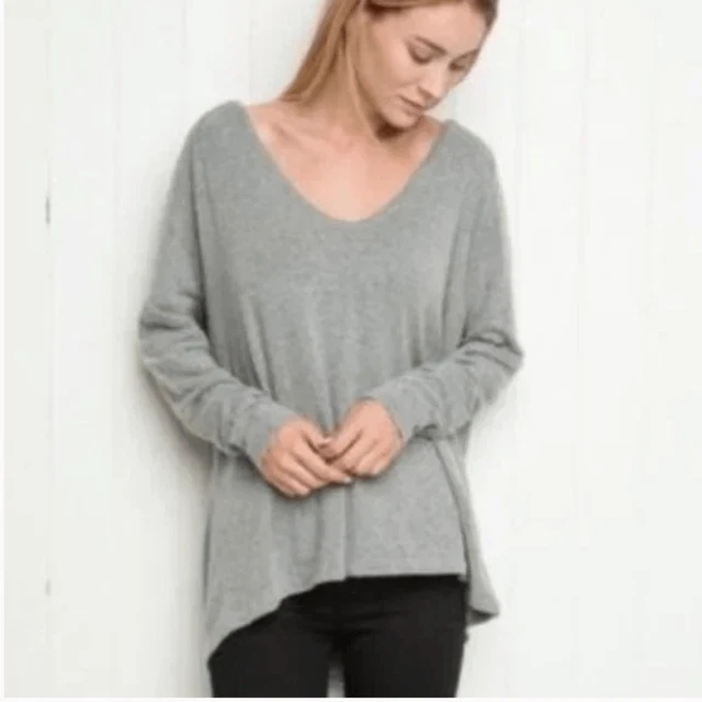 Brandy melville sales gray sweater
