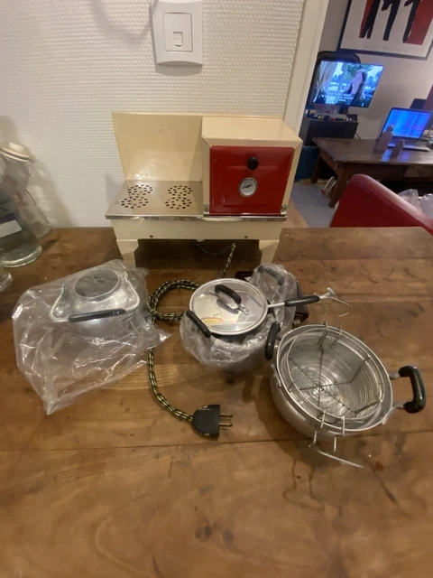 Cuisinière Jouet Ancienne TMF Années 1950 - Dînette En Tôle 2 Fours - État D'usage