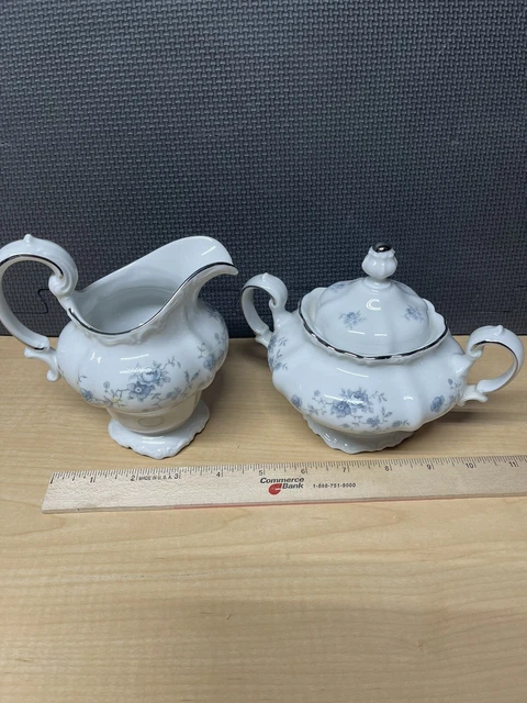 Johann Haviland Bavaria Germany Blue Garland Sugar Bowl And Creamer Set Vintage