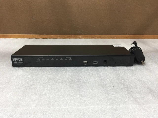 Tripp Lite B022-U08-IP 8 Port IP KVM Switch 1U Rackmount NetDirector - Tested