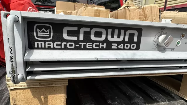 Crown Macro-Tech Model 2400  Professional Power Amplifier