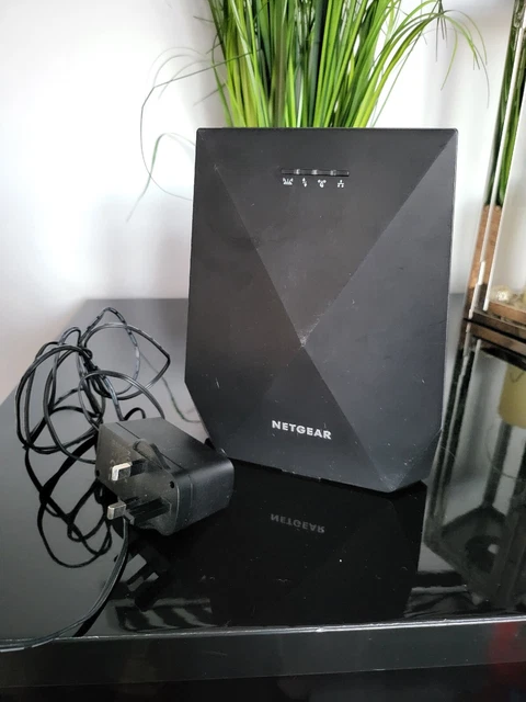 Netgear Nighthawk X6 Estensore rete WiFi tri-band AC2200 - Nero