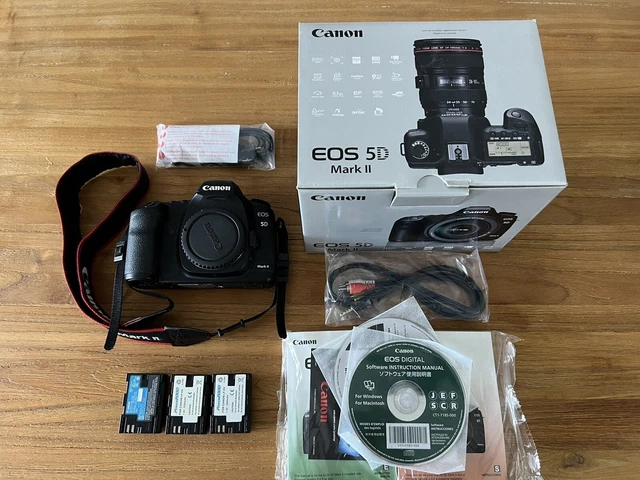 Canon EOS 5D Mark II 21.1 MP Digital SLR Camera - Excellent (Black, Body Only)