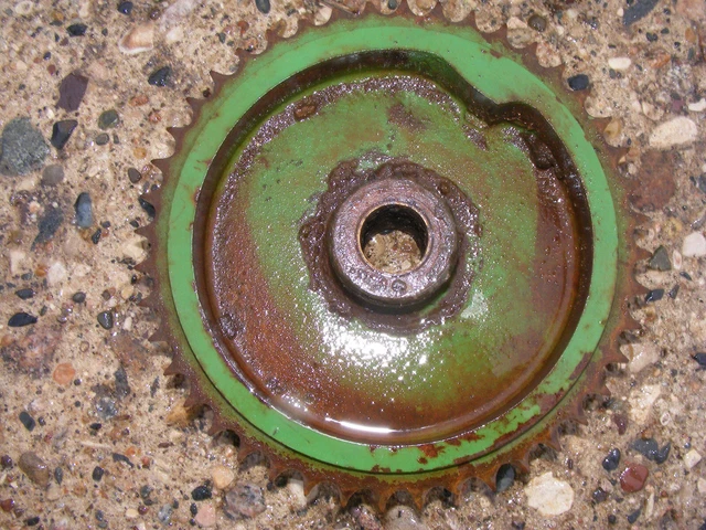 John Deere 24 T Square Baler Knotter Drive Sprocket  E14742E