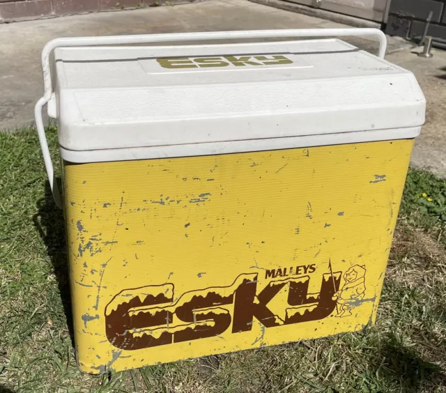 Malleys Esky - Yellow Vintage Retro Standard Size 1970’s Metal Ice Picnic Cooler